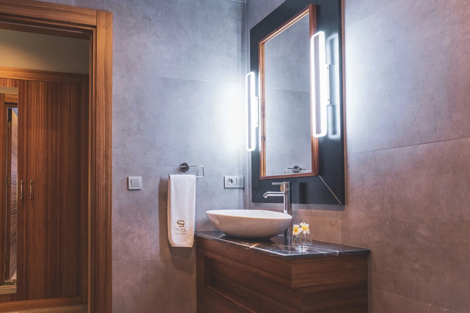 Orka Cove Hotel Penthouse & Suites - Adults Only