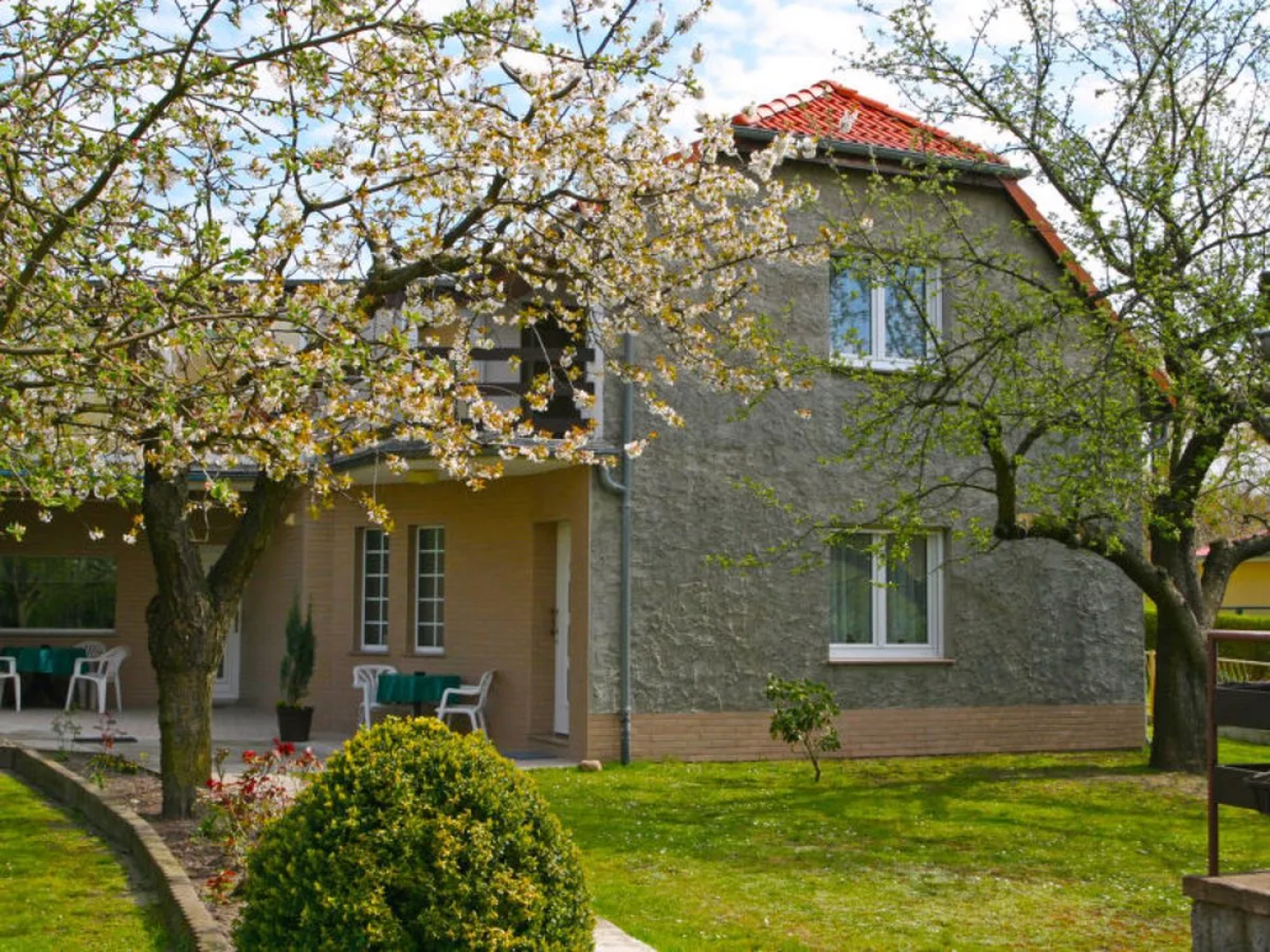 House Zerna Acireale