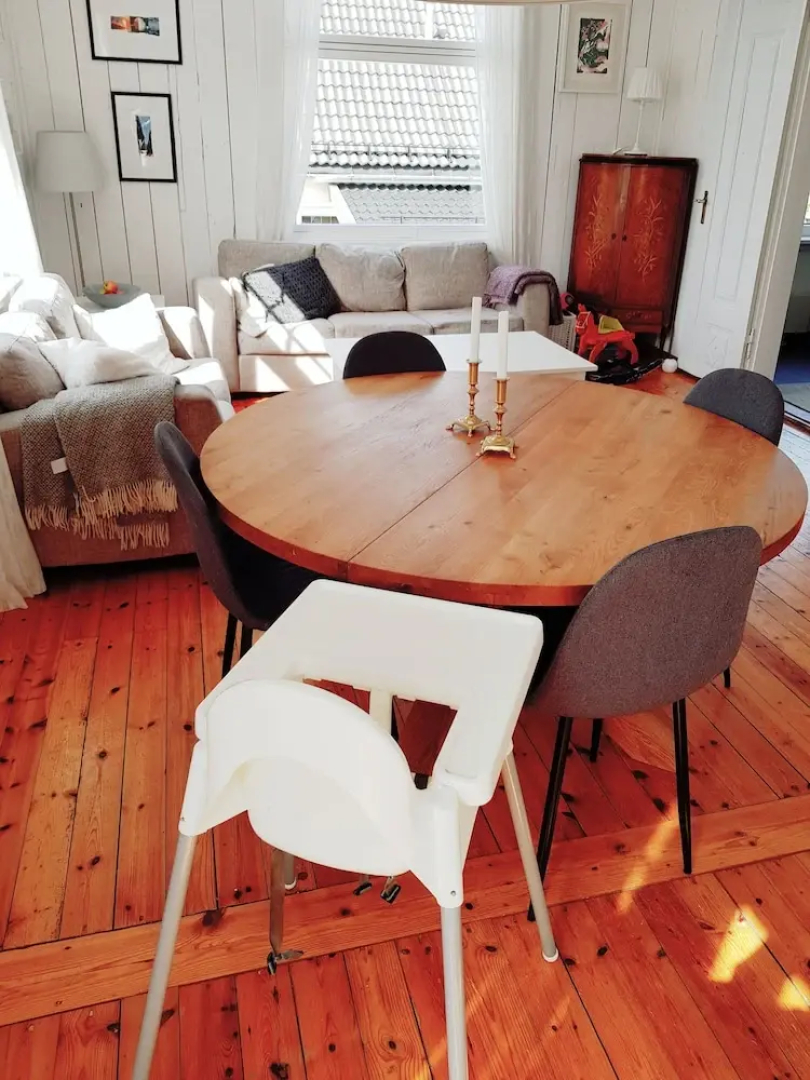 StayPlus Large Holiday Home for Families