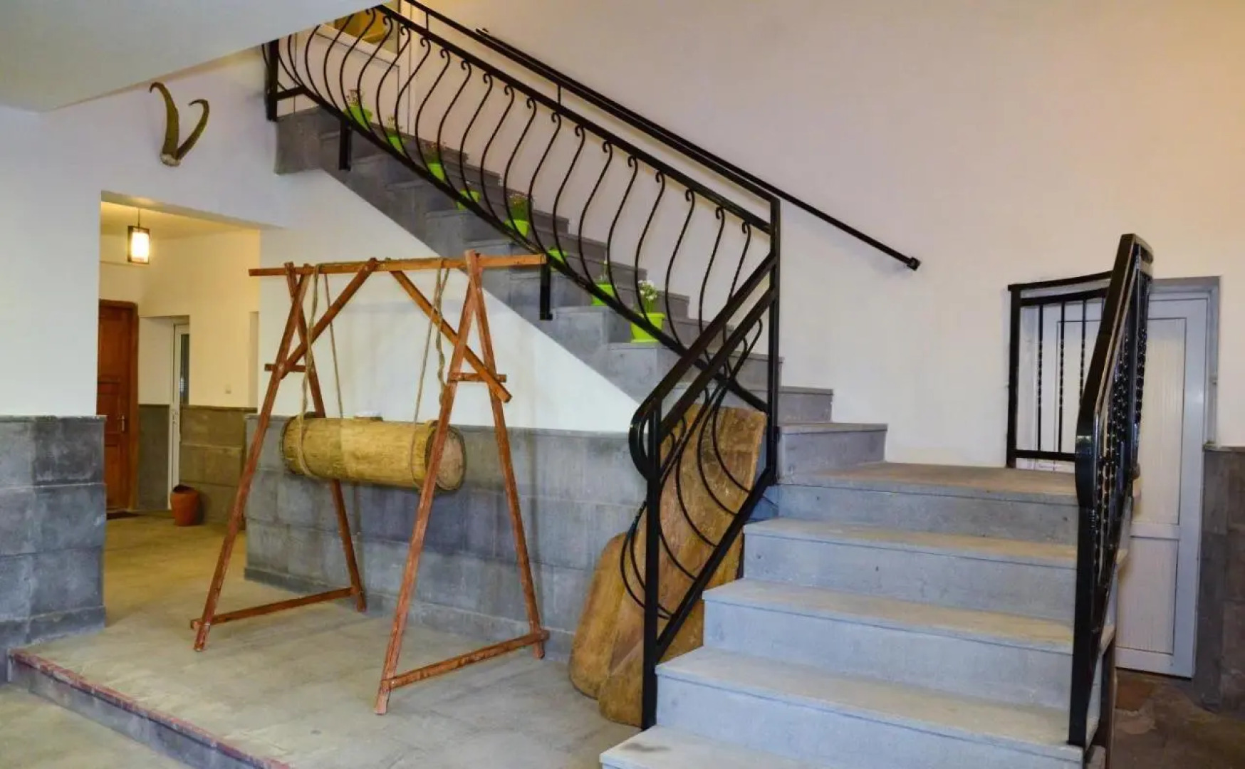 Отель Yeghevnut