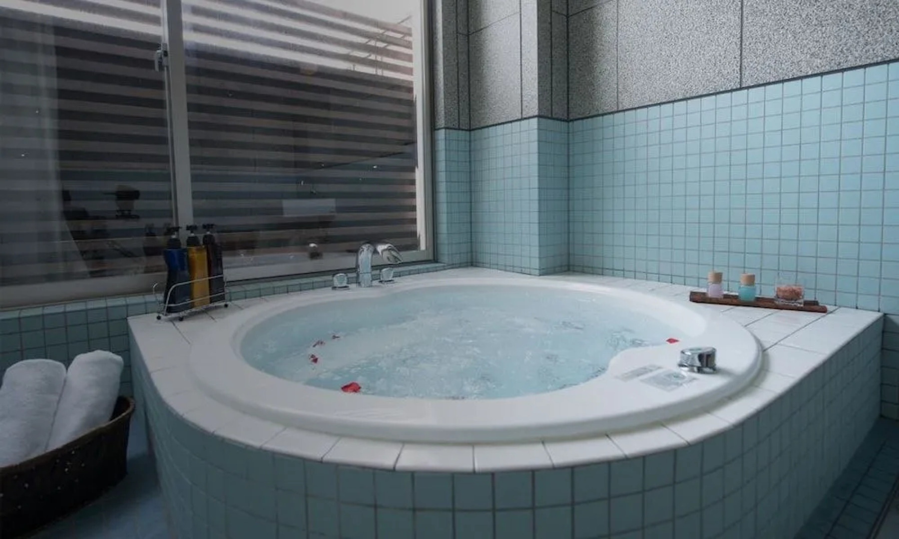 Takamiya Yunohama Terrace Seiyou Saryo