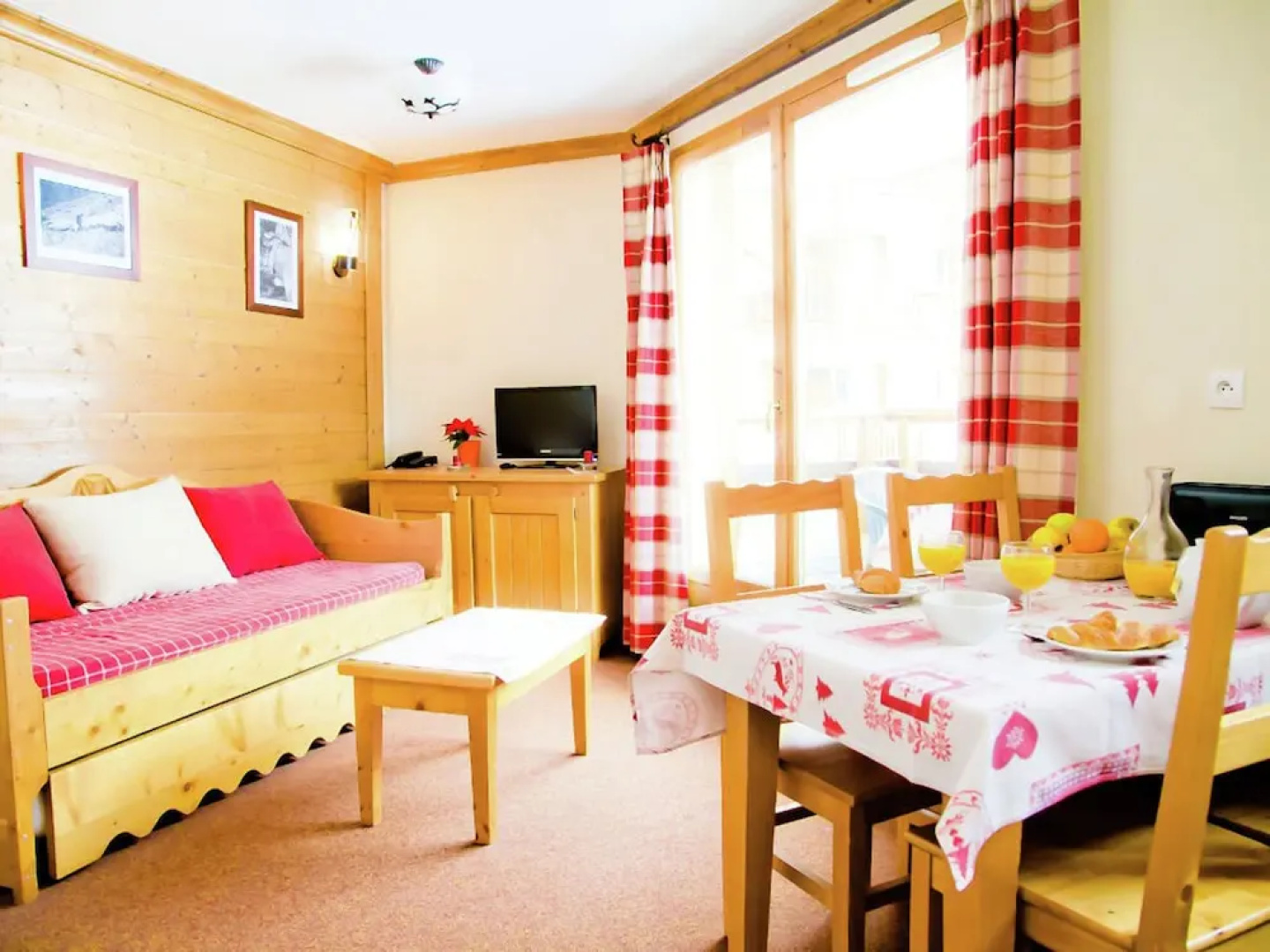 Rustic Apartment on the Slopes in Cozy Val Cenis