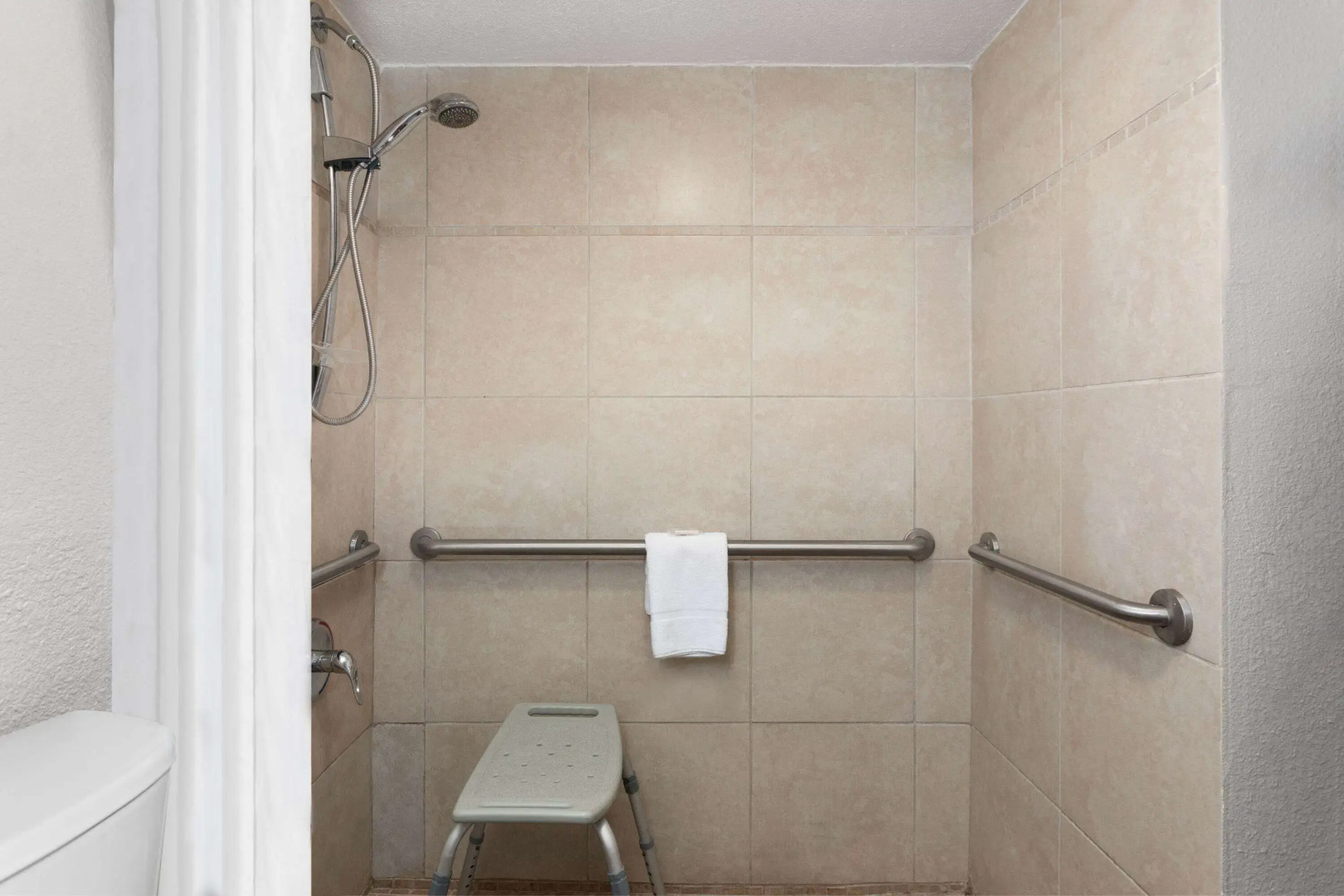 Days Inn by Wyndham Wildwood I-75