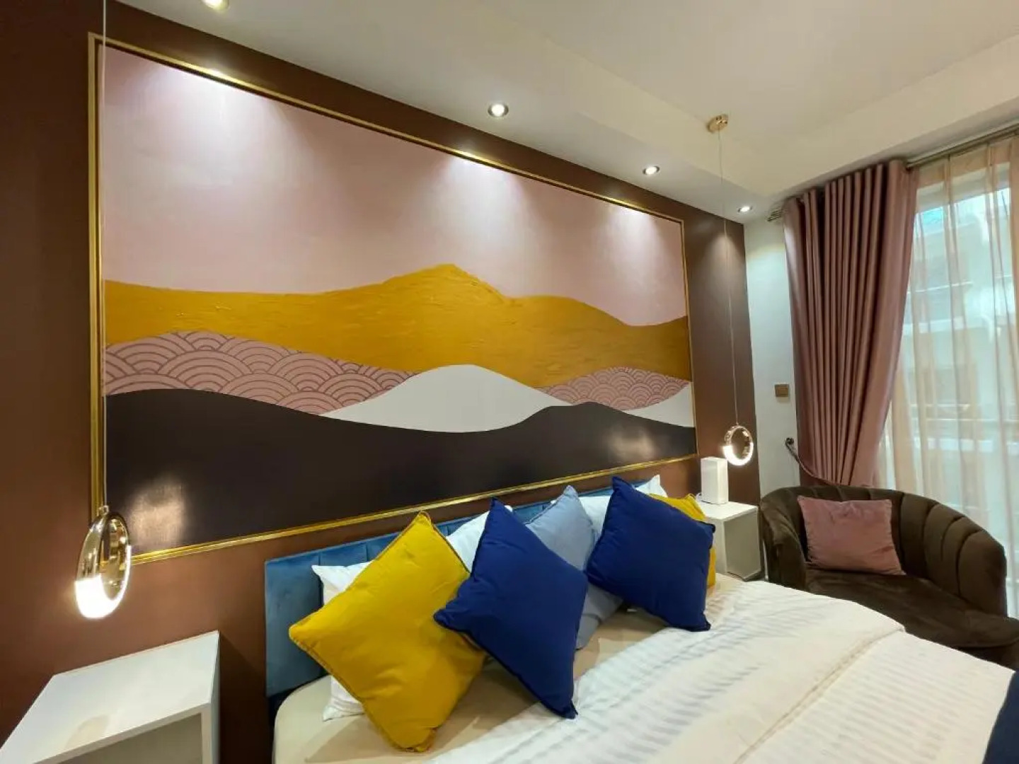 Deluxe Studio Private Apartment - Beachfront Property