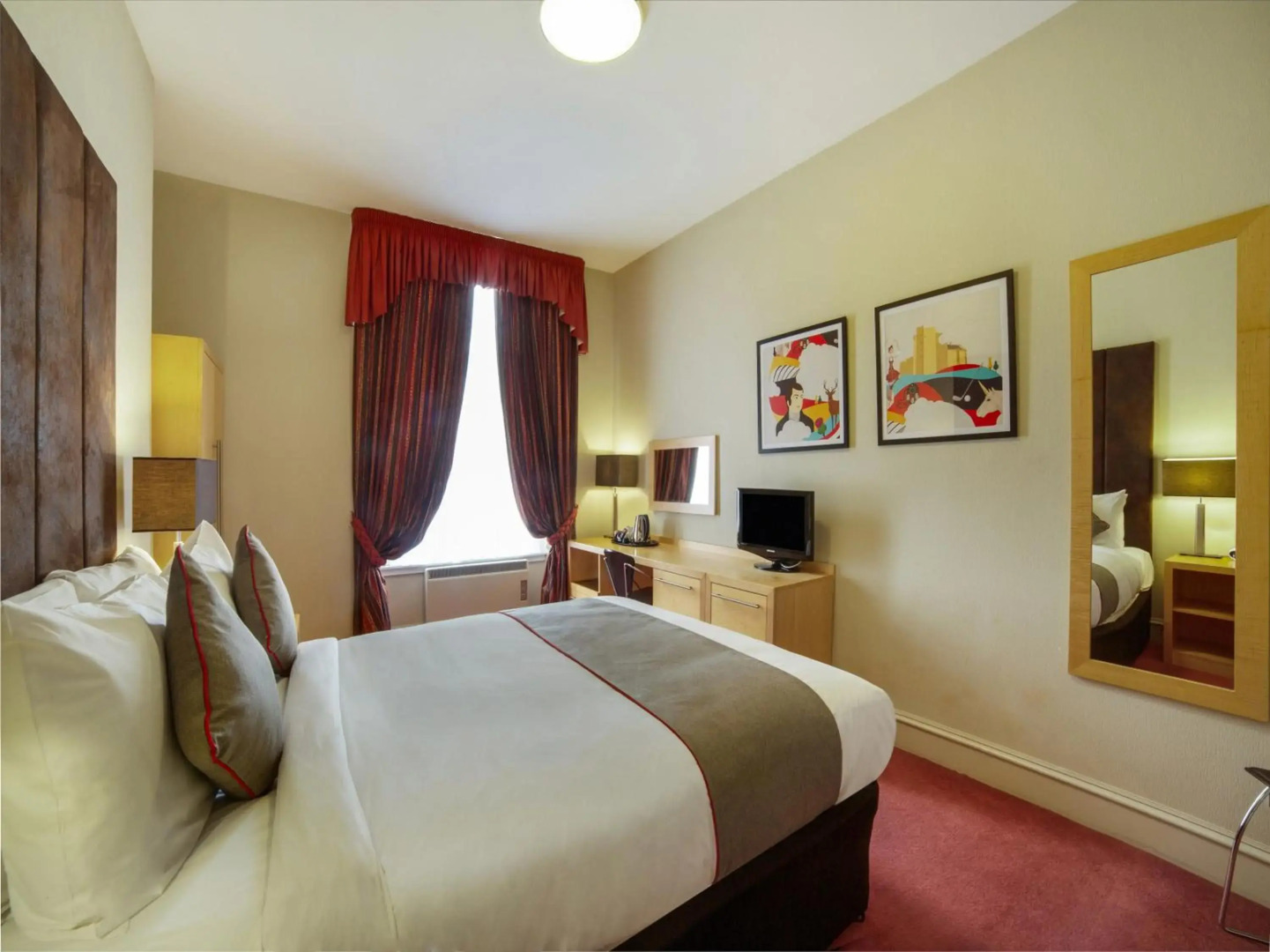 OYO Flagship Brentwood