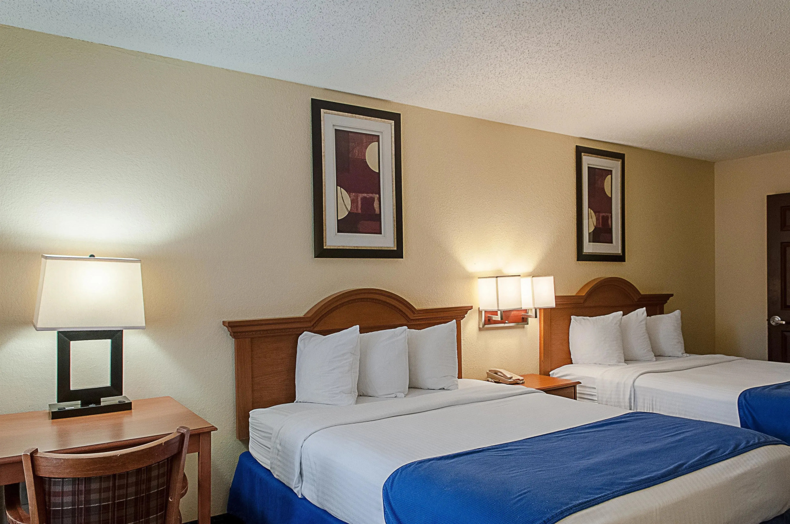 Deluxe Inn & Suites Morgan City