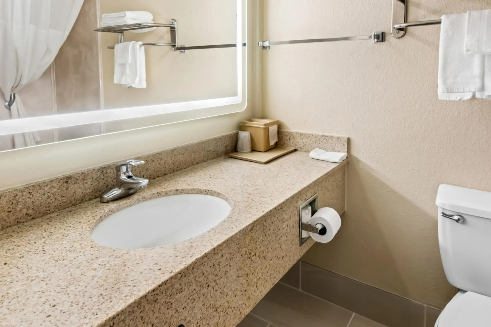 Quality Inn & Suites - Granbury