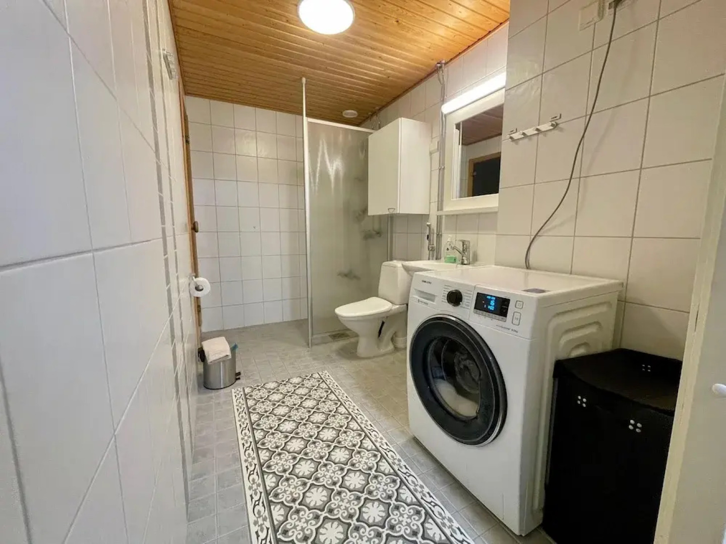 Kotimaailma KotiyksiöSeponk saunalla