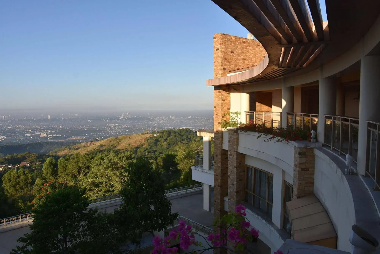 The Leaf at Timberland Heights