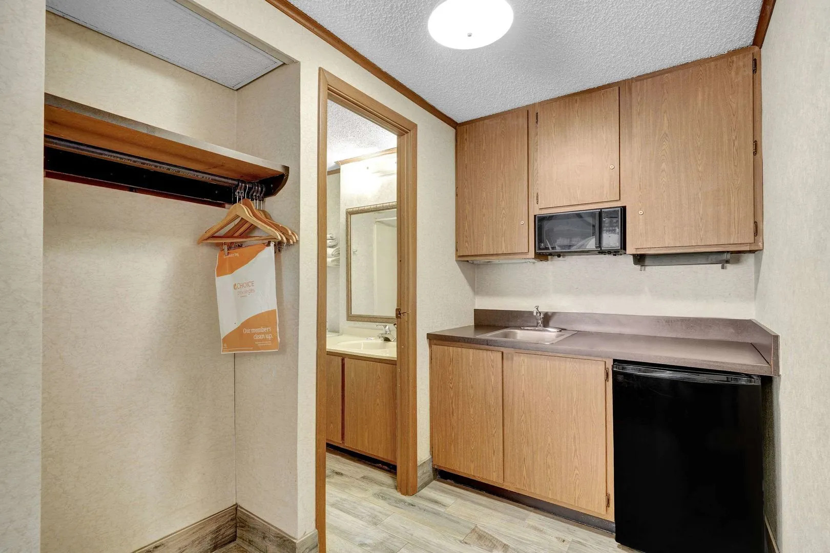 Days Inn by Wyndham Liverpool/Syracuse