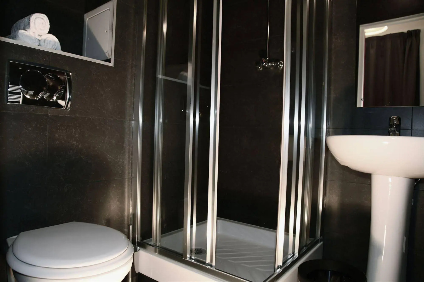 The Loft Boutique Hostel & Hotel