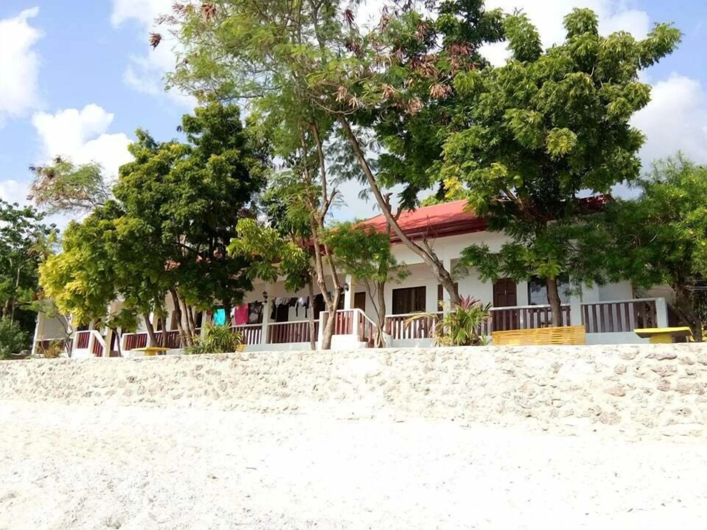 Island Front Bangcogon Resort and Restaurant