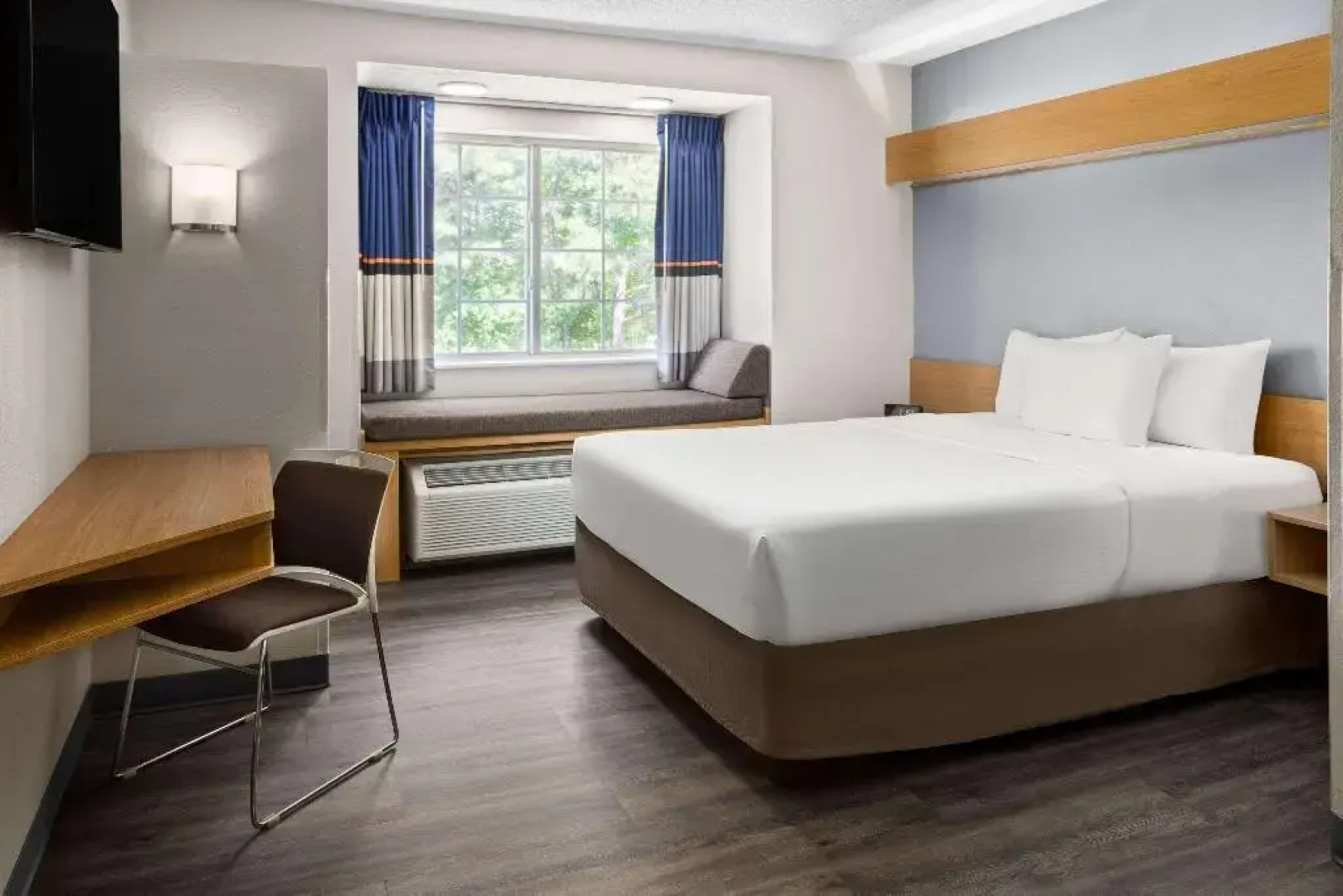 Microtel Inn & Suites by Wyndham Raleigh Durham Airport
