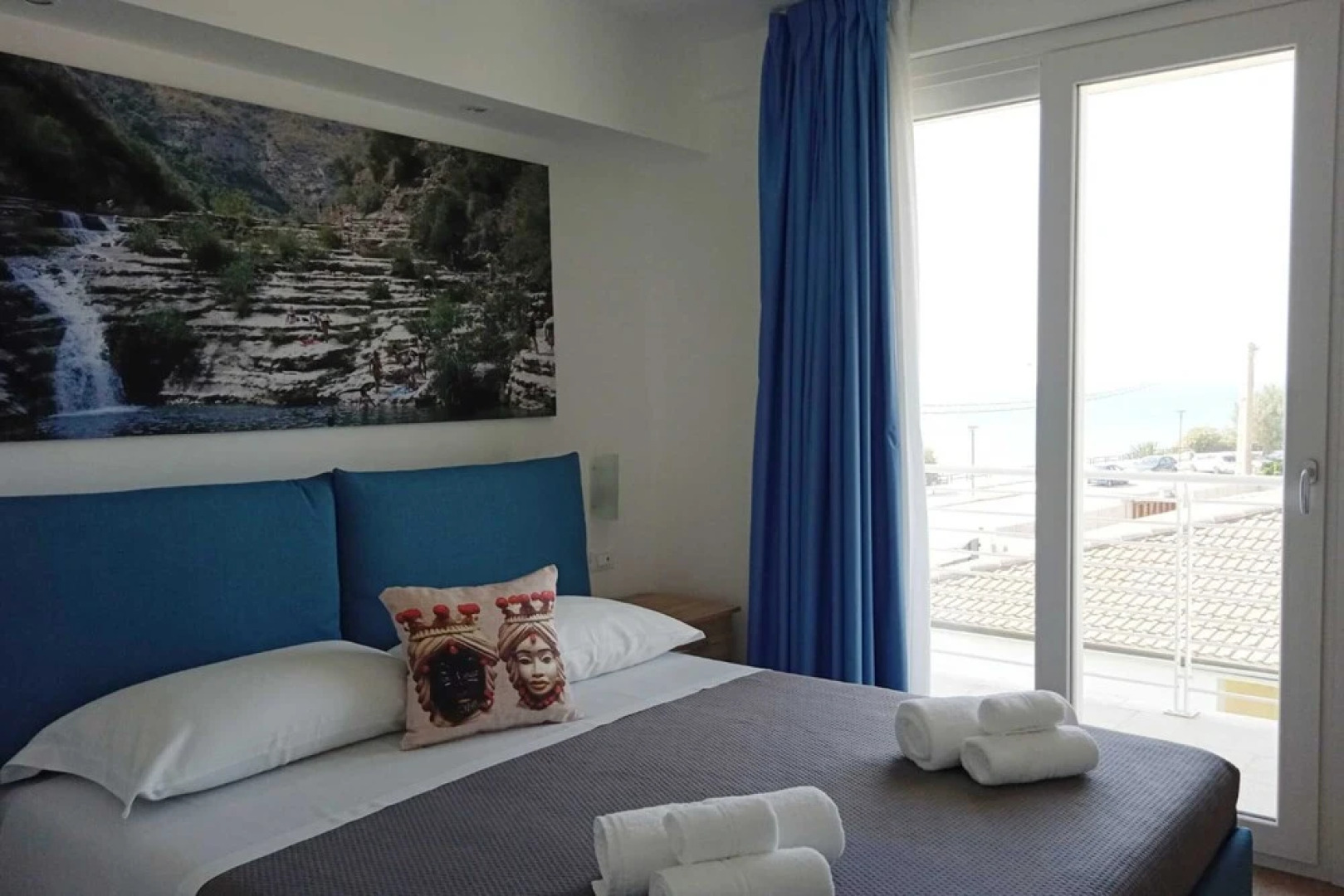 Zaffiro Apartment On Sea Shore