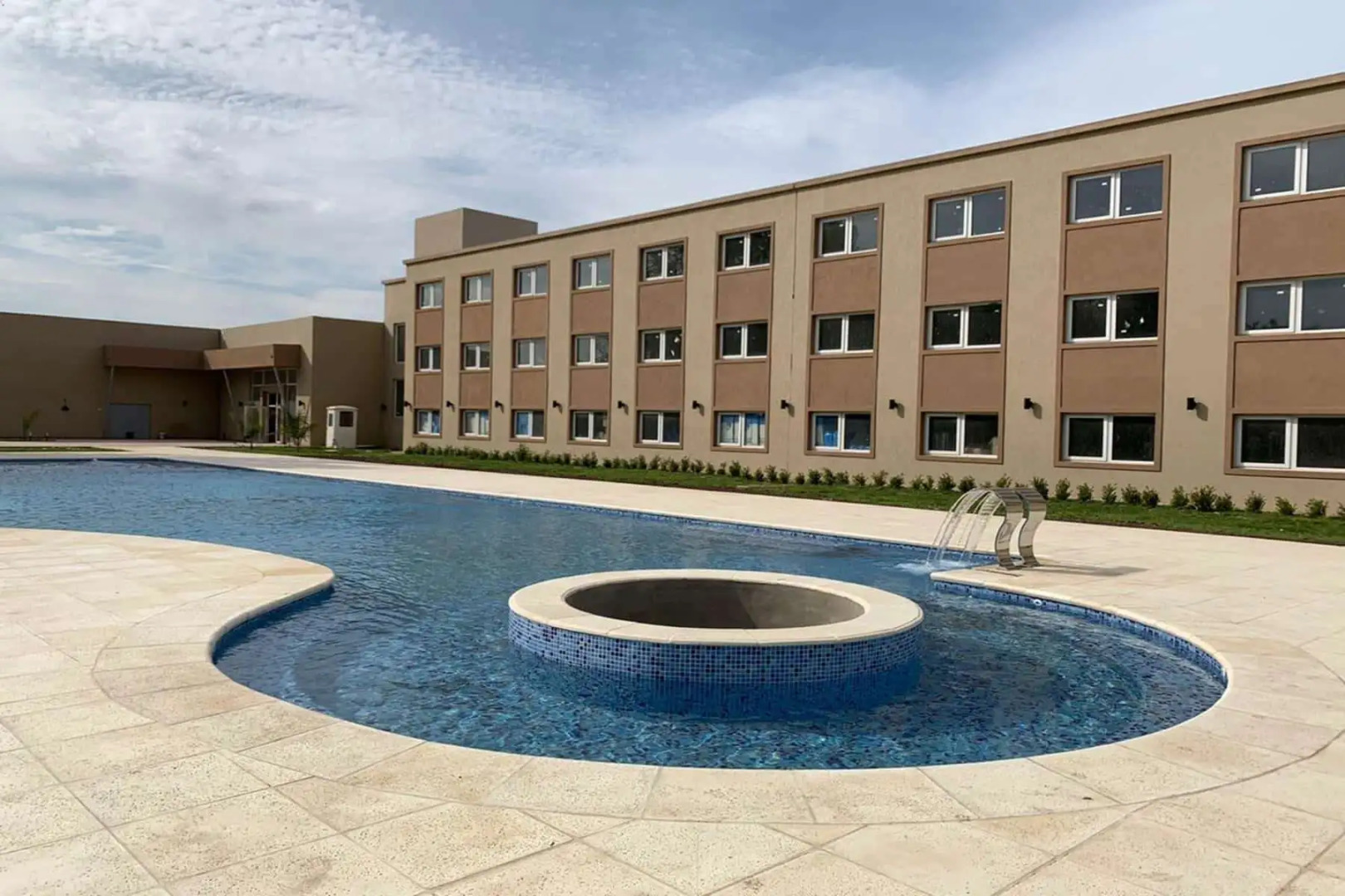 Days Inn By Wyndham Zarate