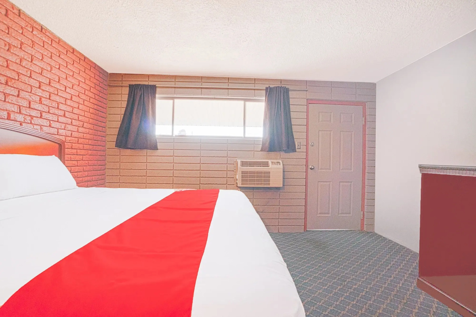 Town & Country Motel Bossier City by OYO