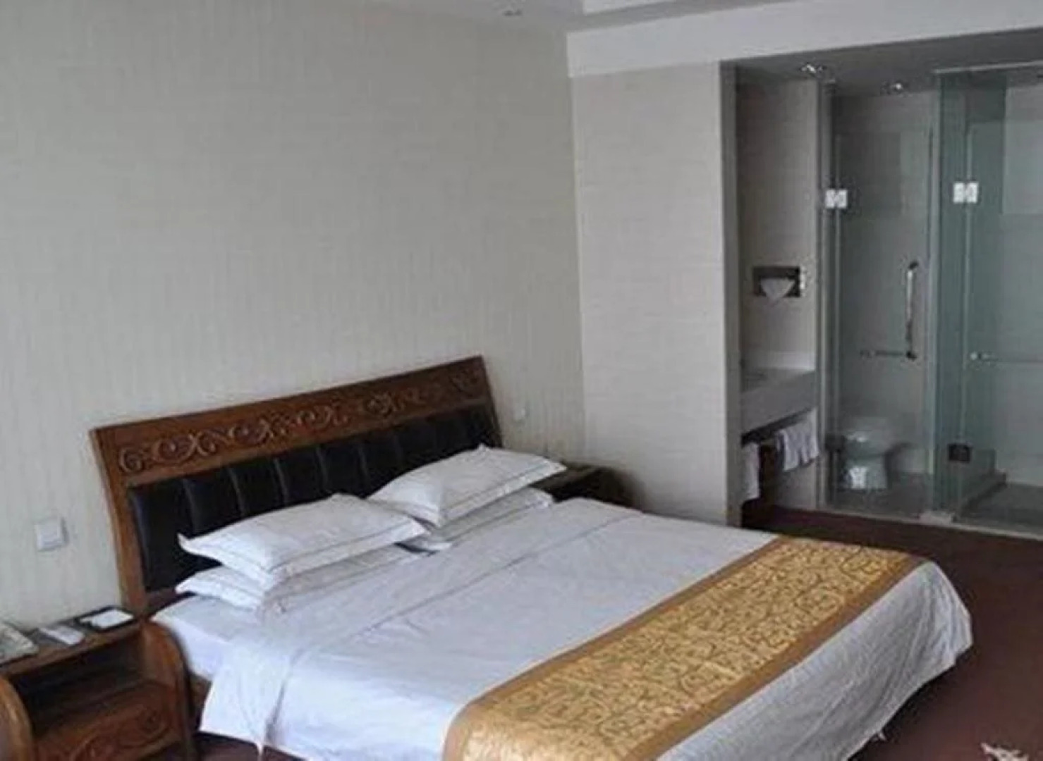 Imperial Garden GoldenJoy Hotel