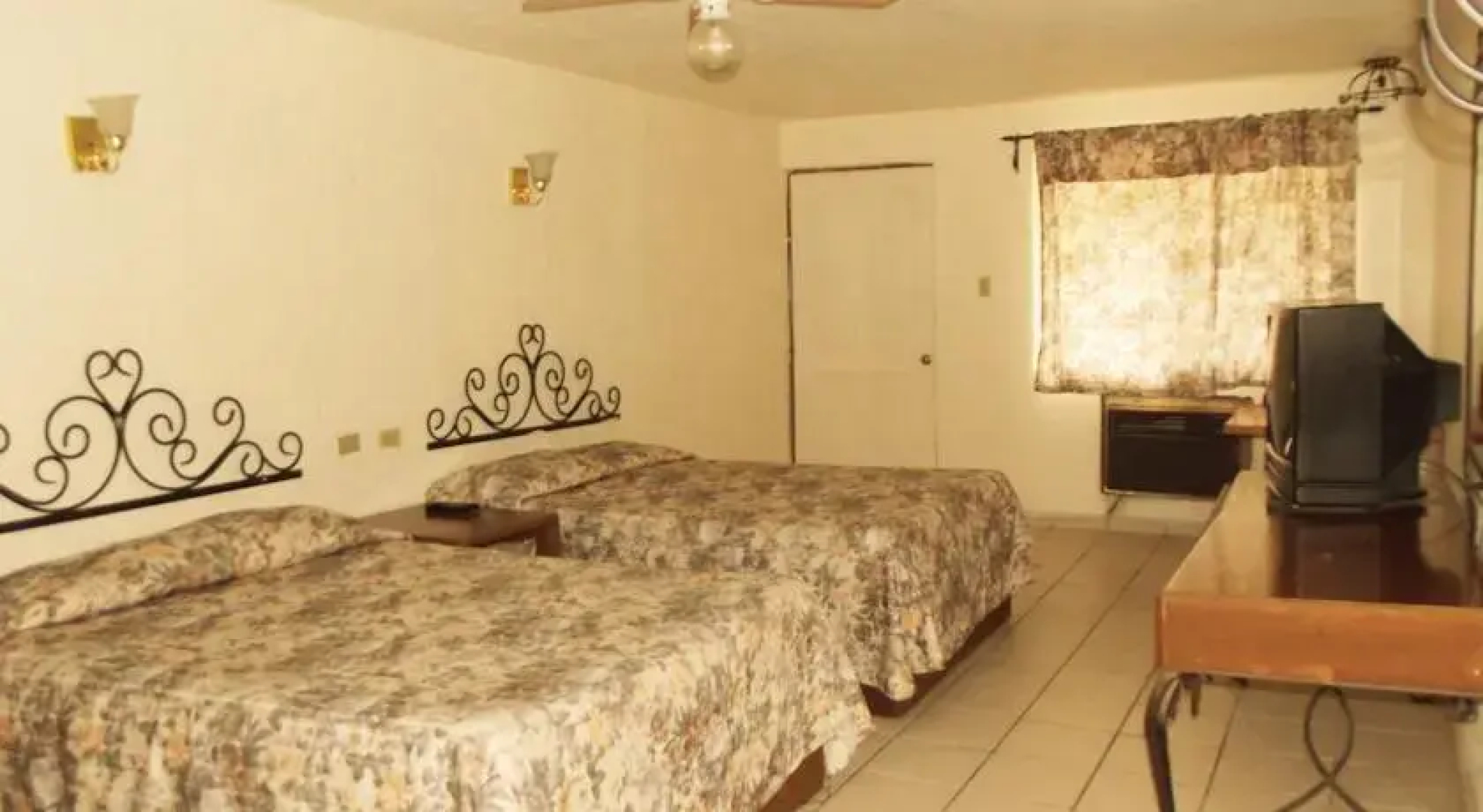 Motel 3 Caminos