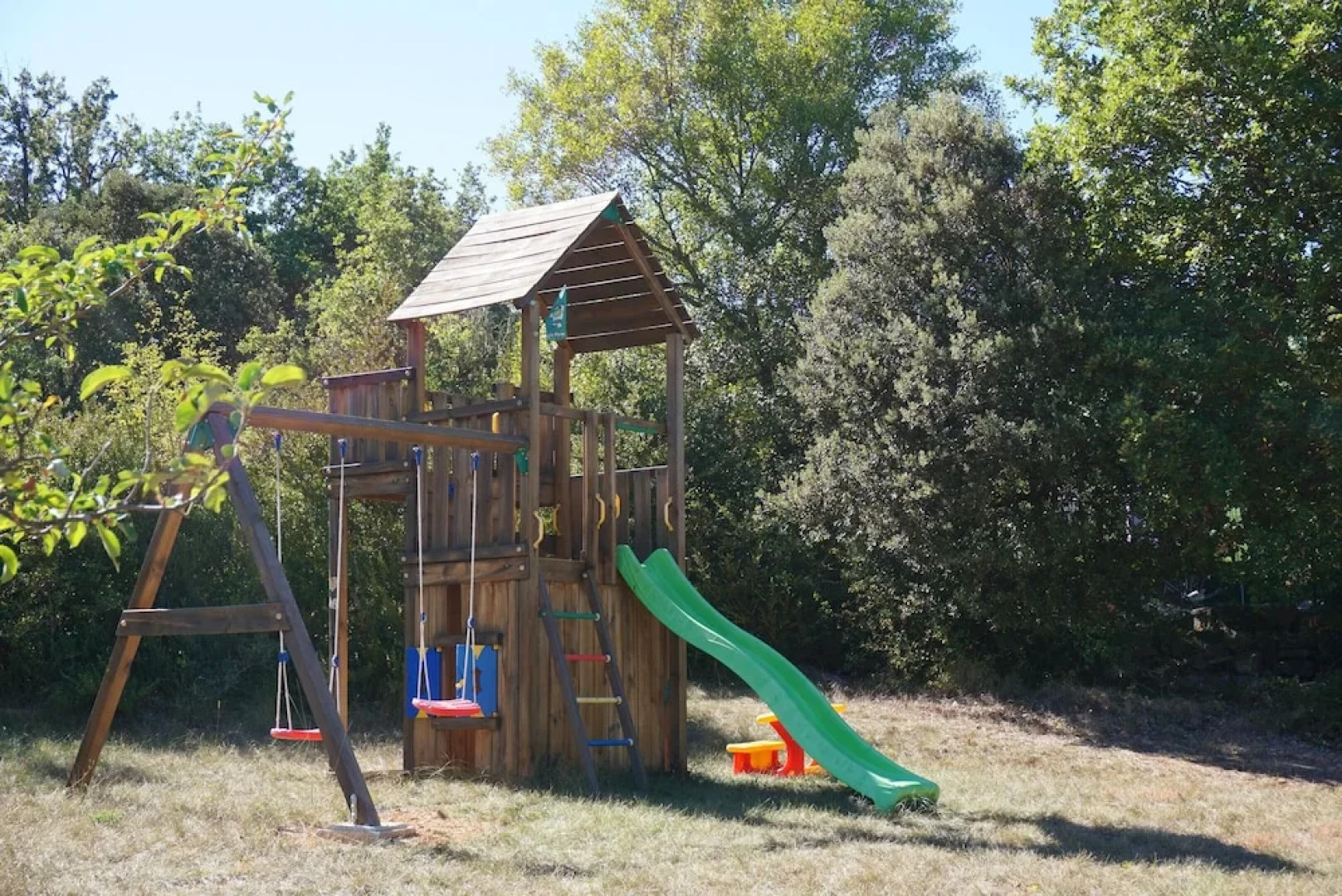 Villa With 4 Bedrooms in Simaine La Rotonde, With Shared Pool, Furnished Garden and Wifi