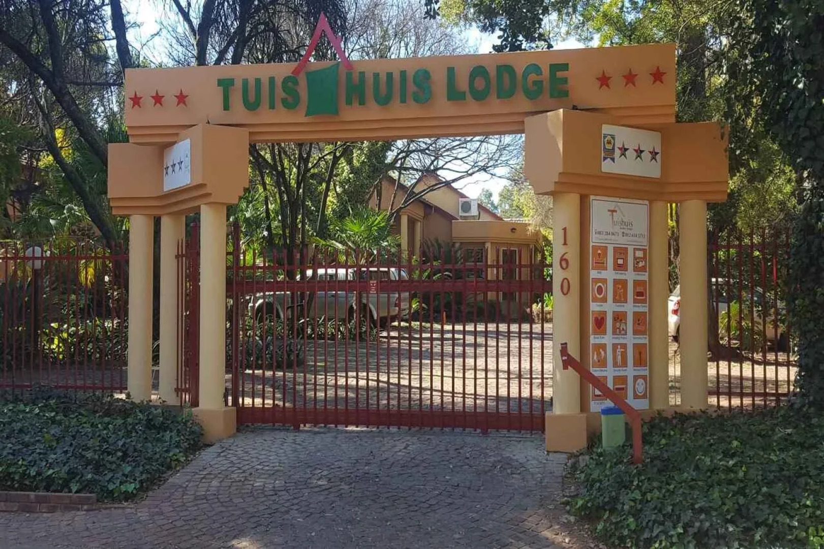 Tuishuis Lodge