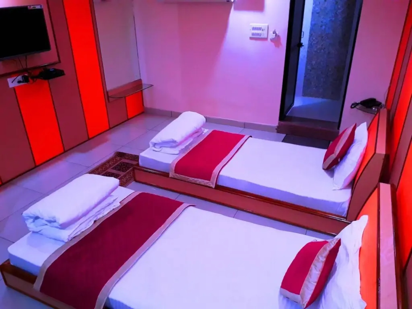 Hotel Royal Celebration Inn