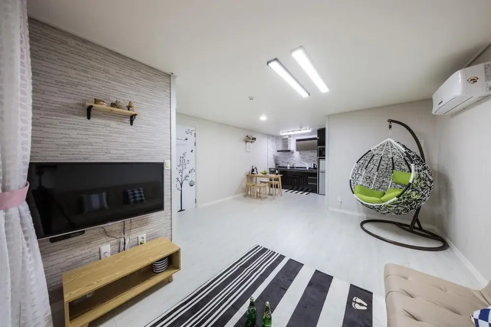 Tongyoung S468 Poolvilla