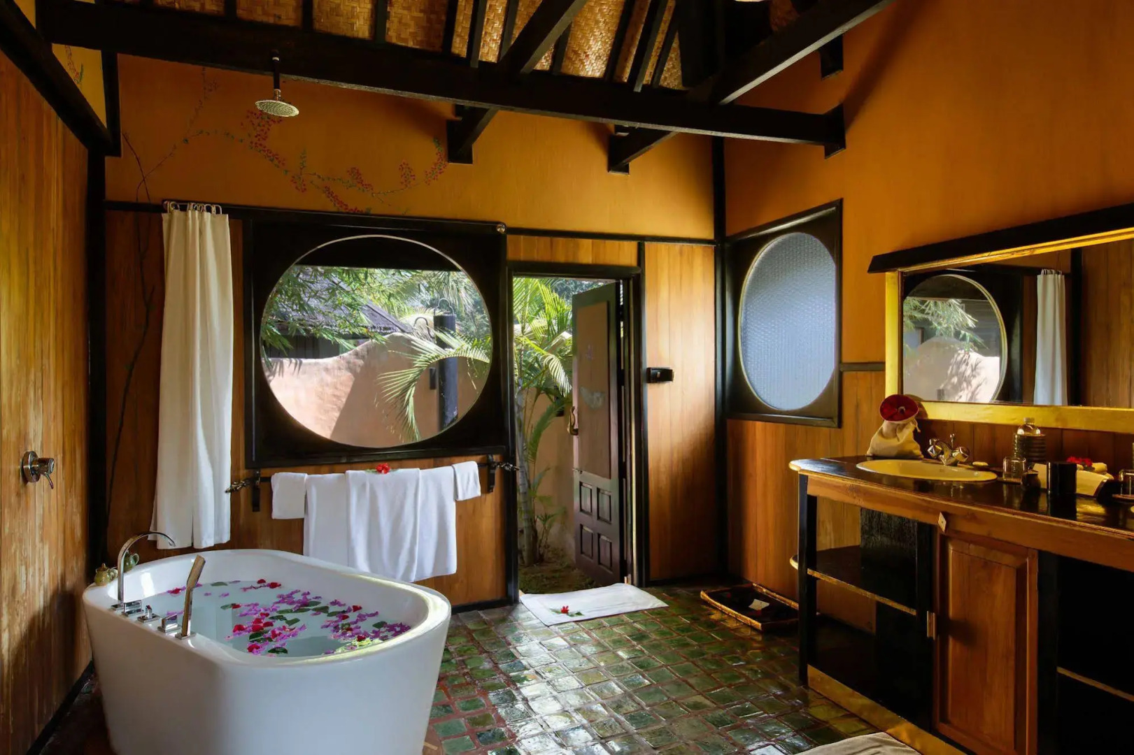 Inle Princess Resort