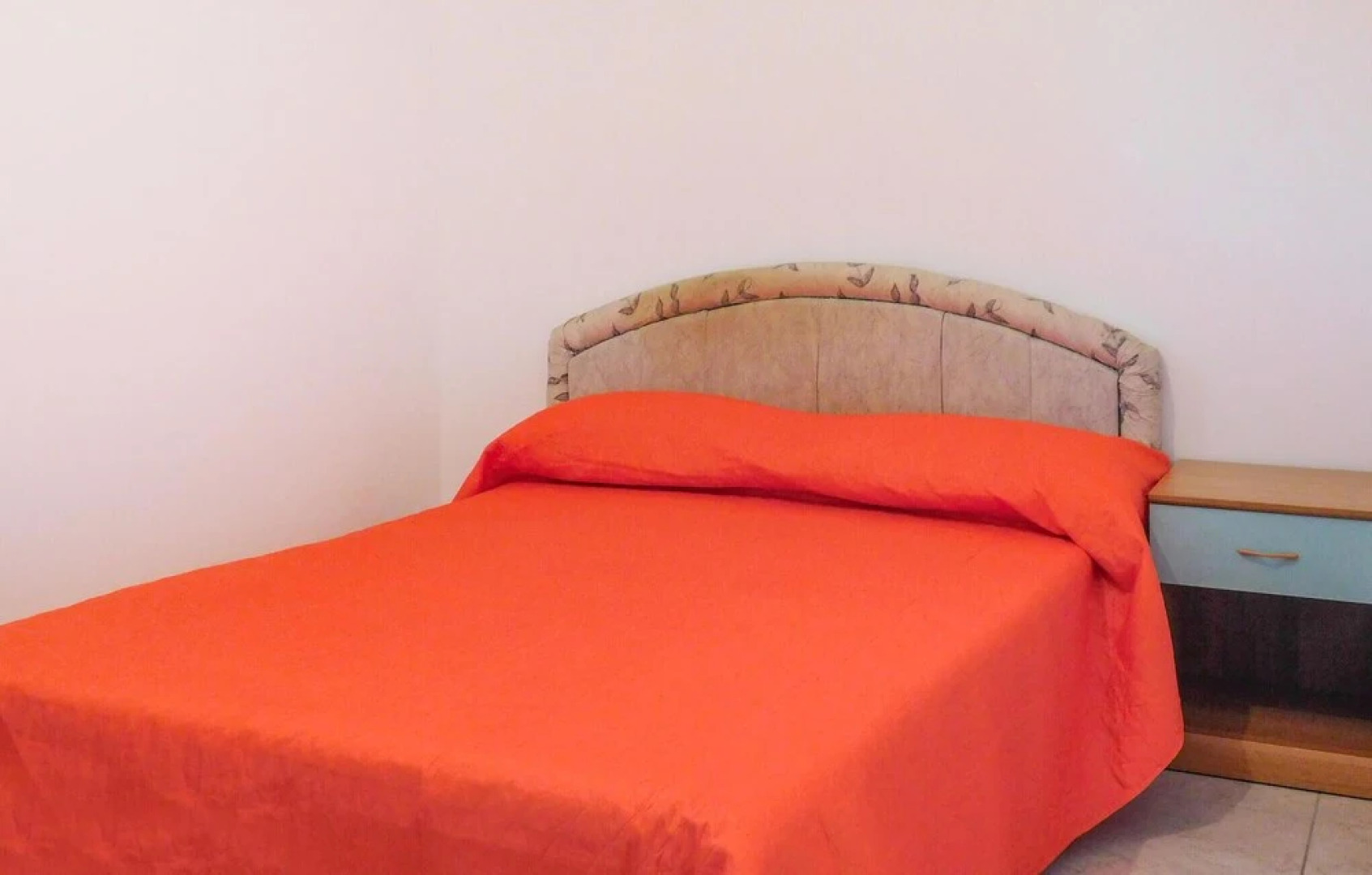 Nice Home in Montepaone With 5 Bedrooms, Wifi and Outdoor Swimming Pool