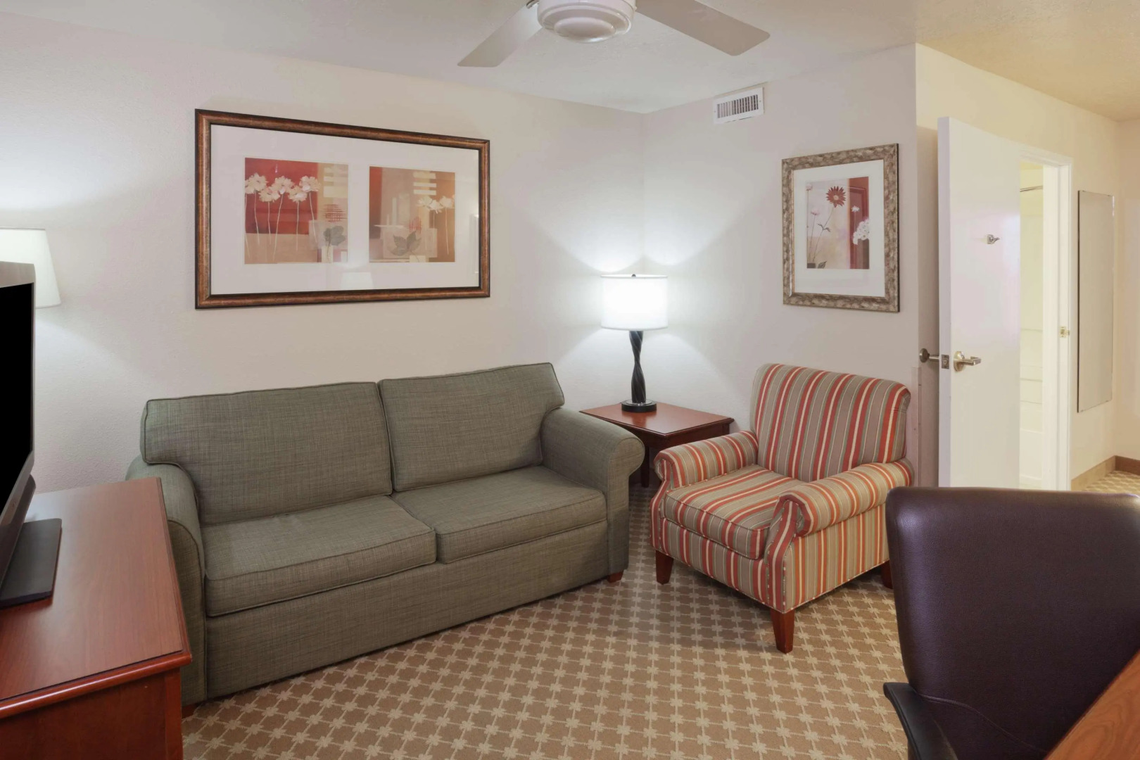 Country Inn & Suites by Radisson, West Valley City, UT