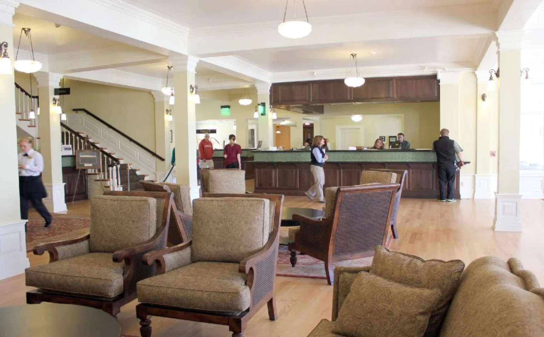 Lake Yellowstone Hotel & Cabins - Inside the Park