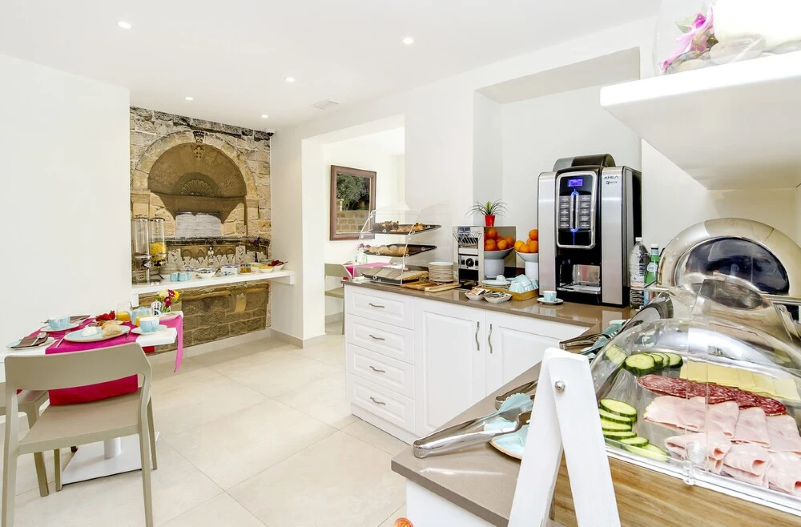 Viewpoint Boutique Living