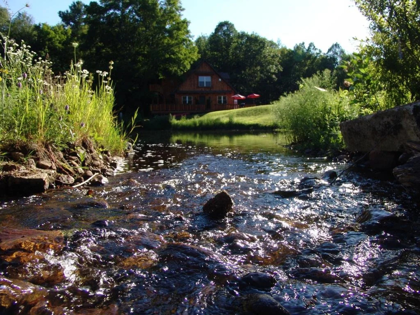 The Highlands Motel & Lodge
