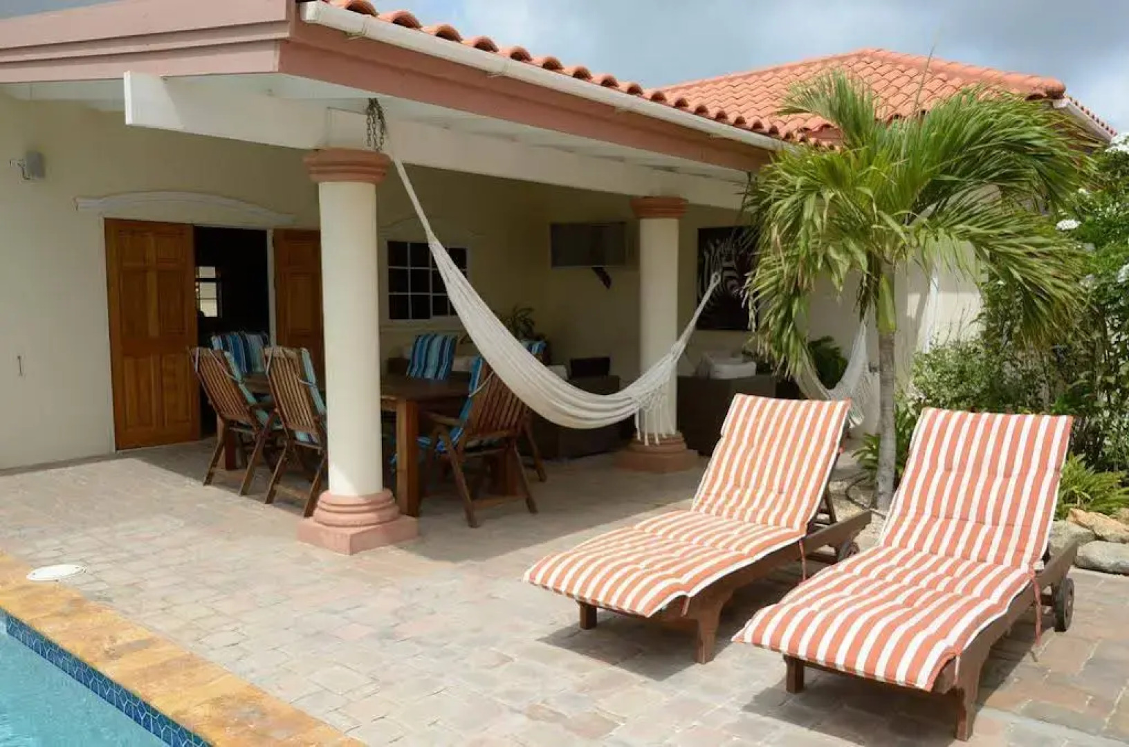 Villa Swiss Paradise