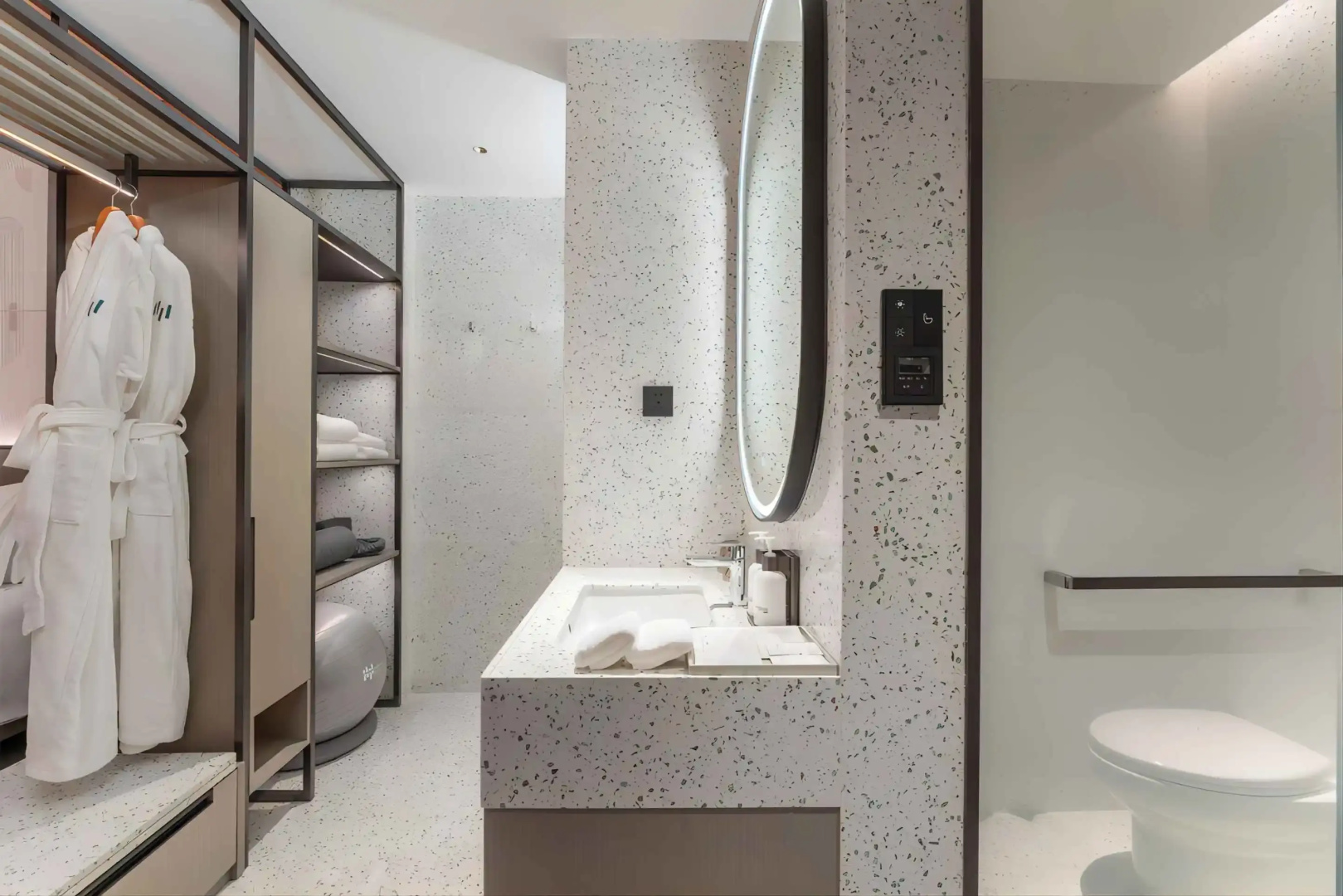 EVEN Hotel Zhongshan City Center by IHG
