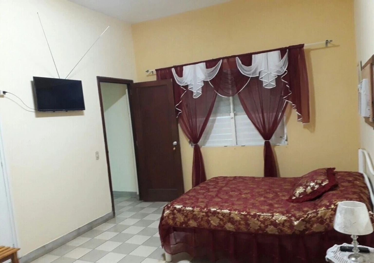 Hostal Sra. Minina CAMAGUEY
