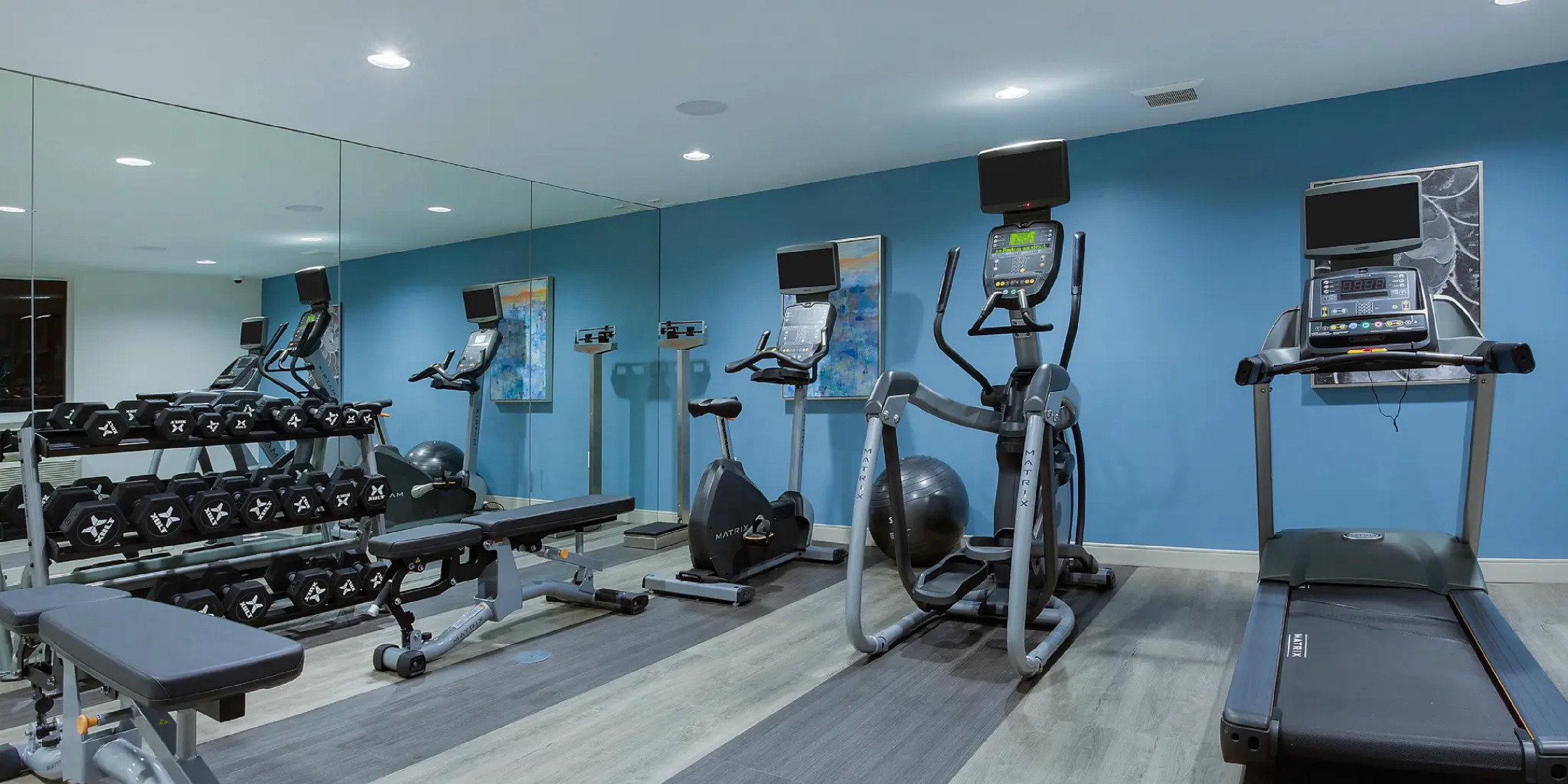 MainStay Suites Kansas City Overland Park