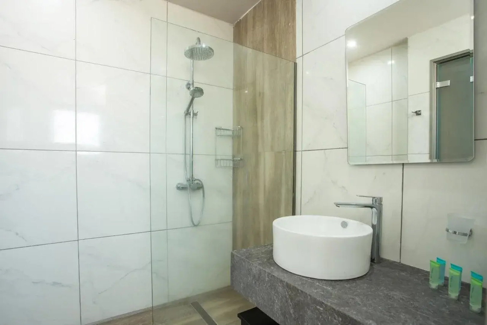 Gennadi Seaside Resort