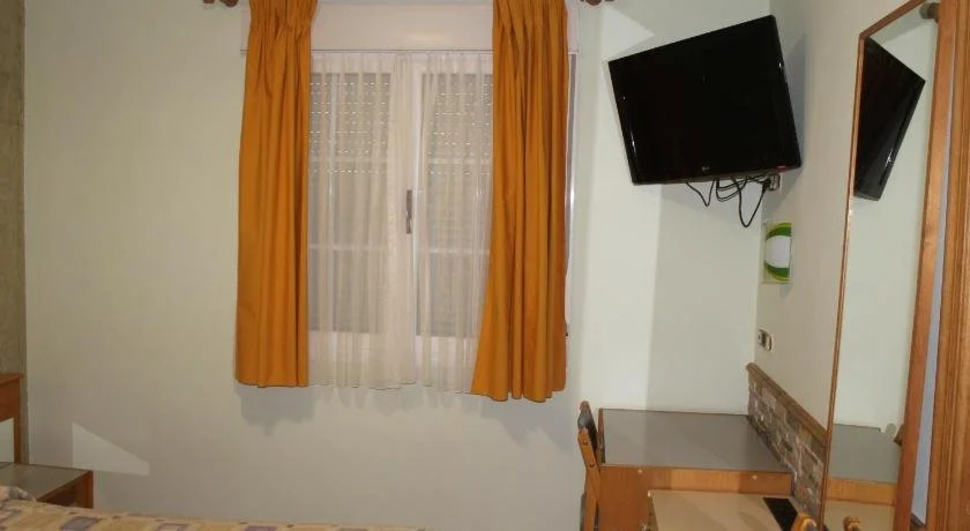 Hostal Burbia