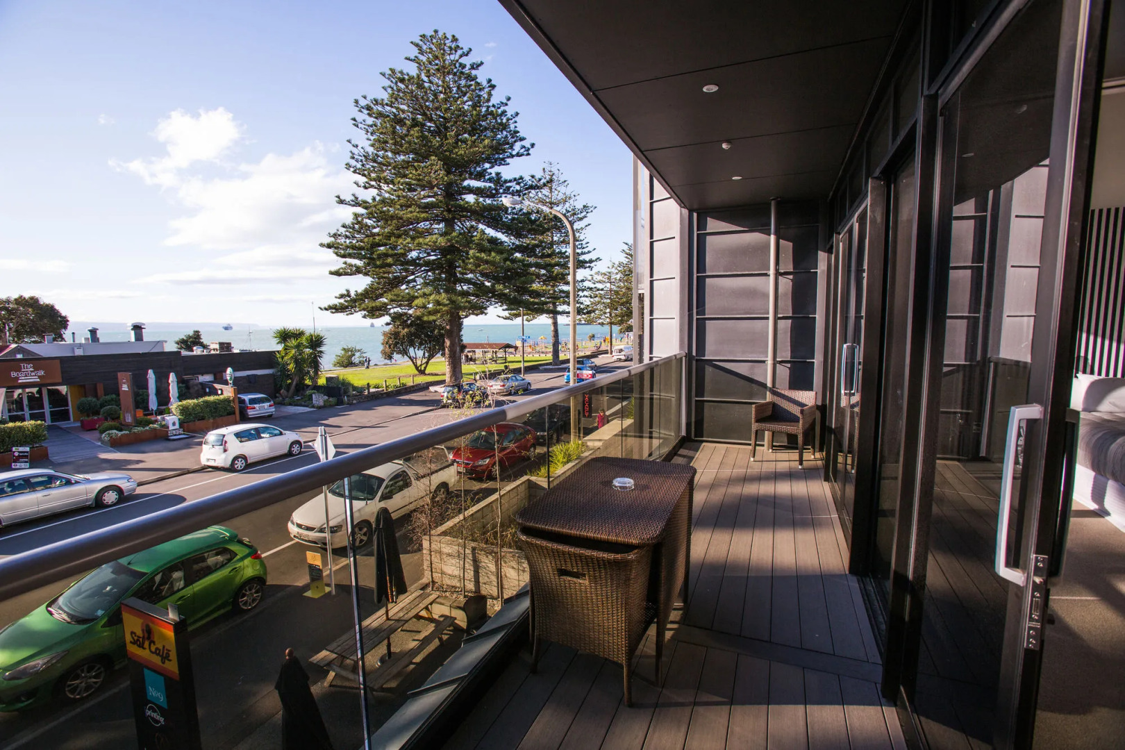 Navigate Seaside Hotel