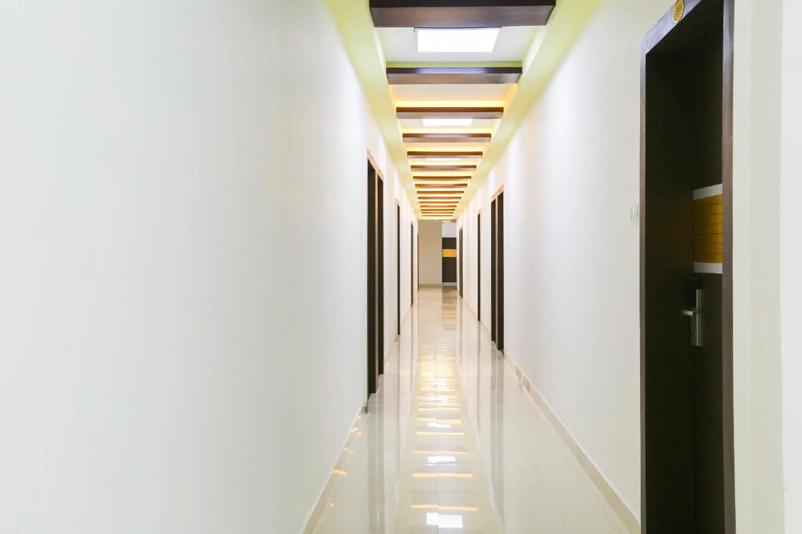 OYO 49376 Priyanka Residency