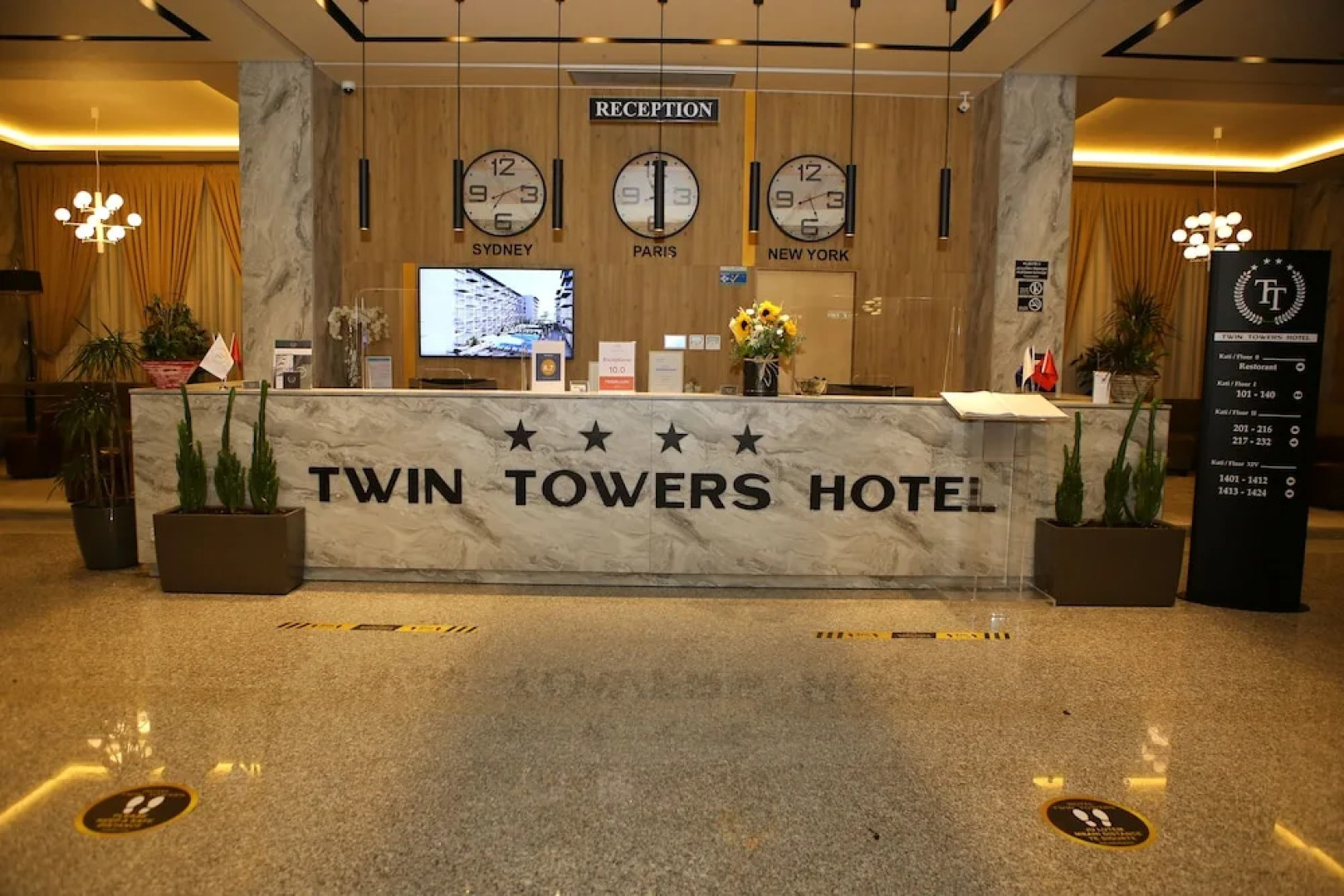 Twin Towers Hotel