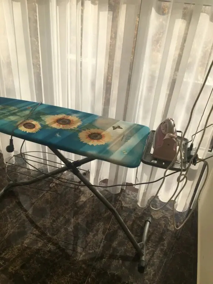 Manoliya Guest House