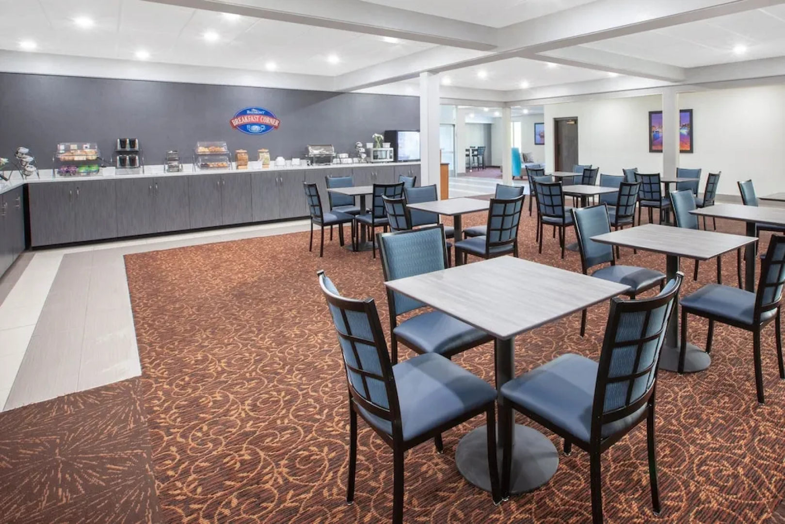 Baymont Inn & Suites Grand Rapids Near Downtown