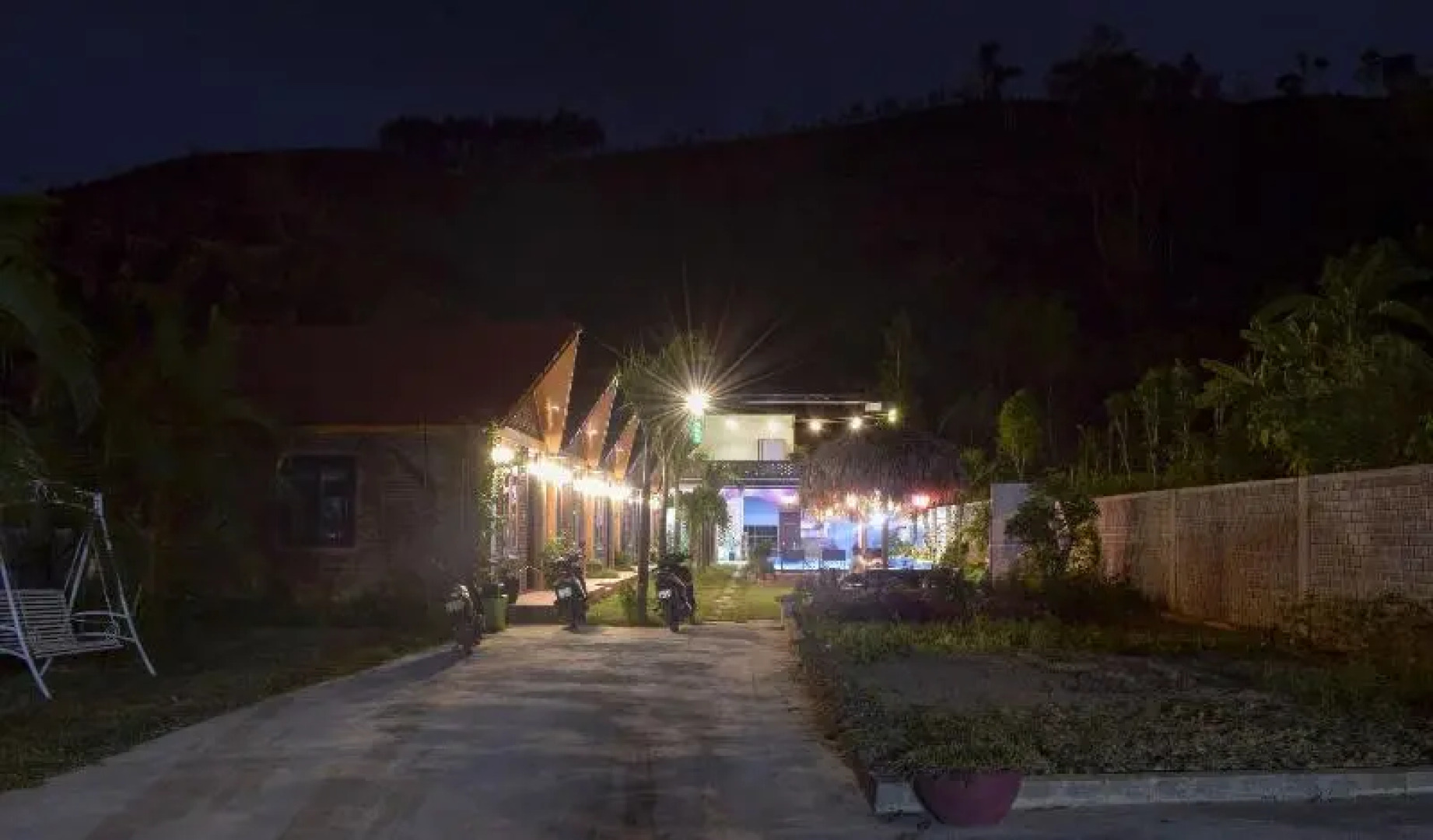 Phong Nha Hillside View Bungalow