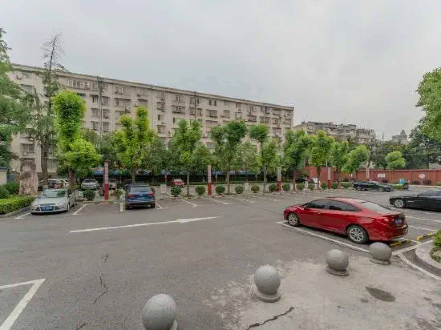 Ao Hua International Hotel