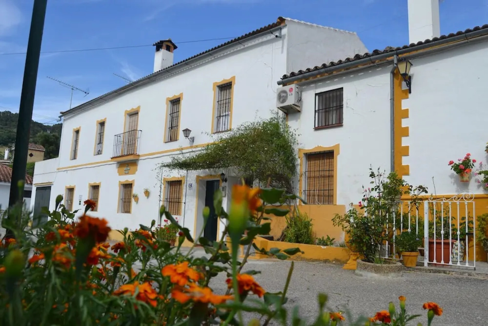 House With 4 Bedrooms in El Bosque, With Wonderful Mountain View and Wifi