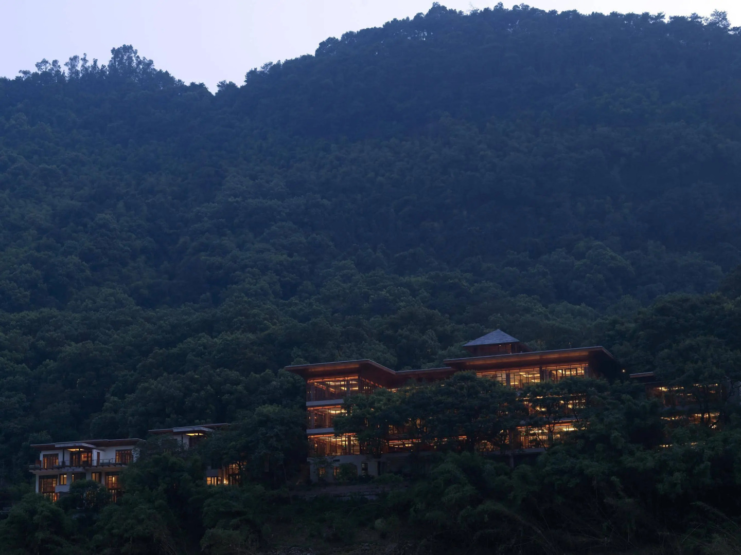 Brilliant Resort And Spa Chongqing