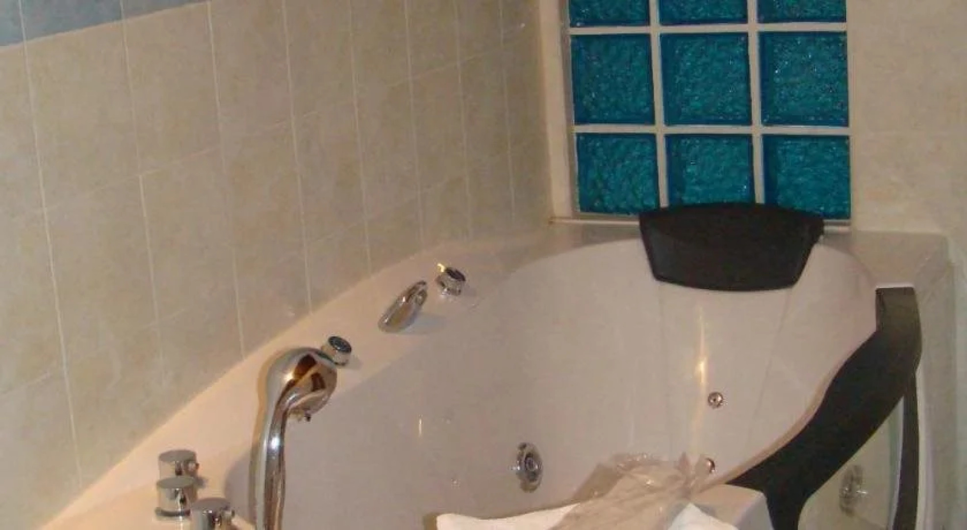 Vila Romeo And Juliet