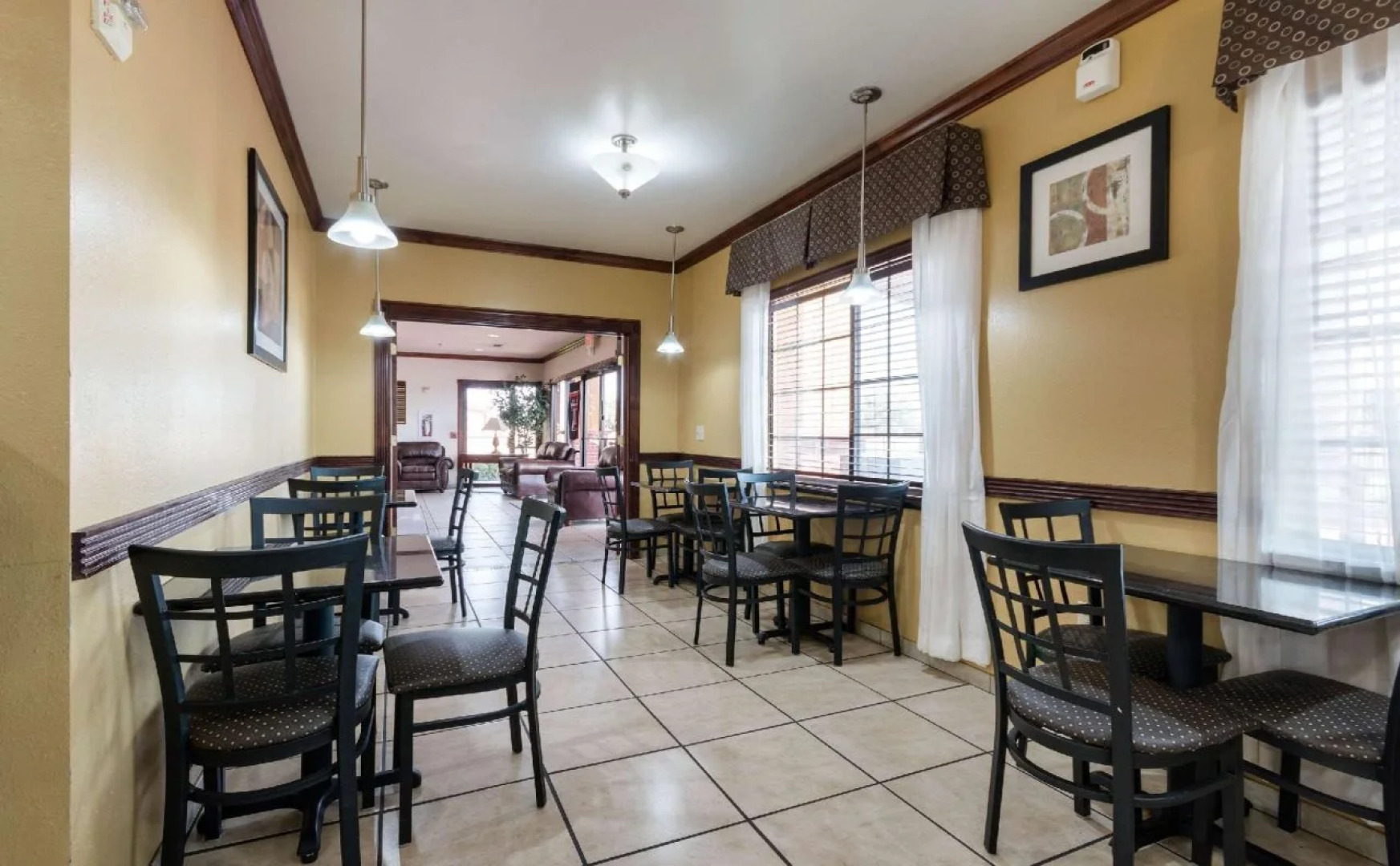 Econo Lodge Lubbock I-27