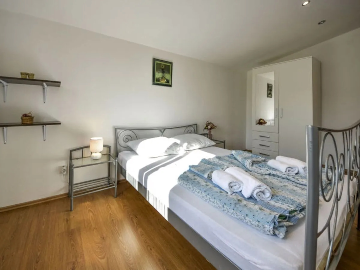 Apartment Angelina Karlobag 12044